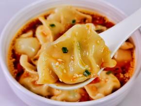 饺子好吃极了。