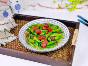 简单快手小炒。