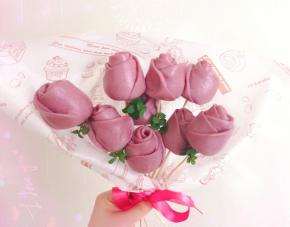 一束漂亮的玫瑰花馒头就做好啦！