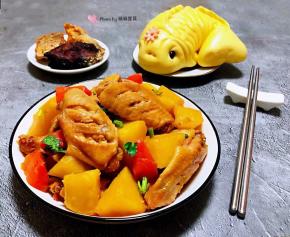 搭配年年有鱼的大馒头和熏鱼一起吃太好吃了