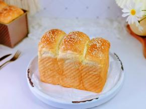 百吃不厌的吐司。