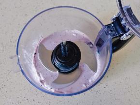 开启二档打成糊状，再过筛一边。