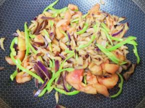 翻炒均匀即可。