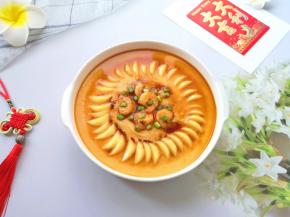 好看又好吃的玉子豆腐虾仁蒸蛋。 