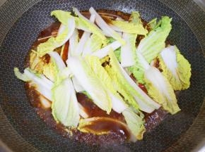 下入娃娃菜。