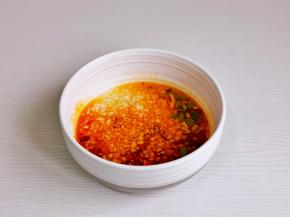 再倒入“热油” 。