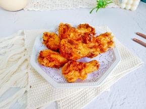 酥脆的外壳，鸡腿肉质鲜嫩多汁，爆款下酒菜必备。