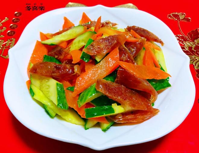 黄瓜胡萝卜炒腊肠