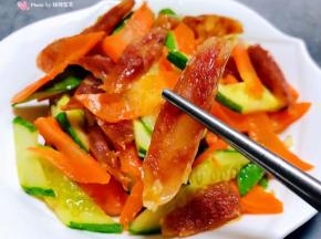 腊肠入口香浓独有的味道超级赞