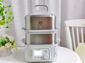 盖上盖子，隔水蒸18分钟。