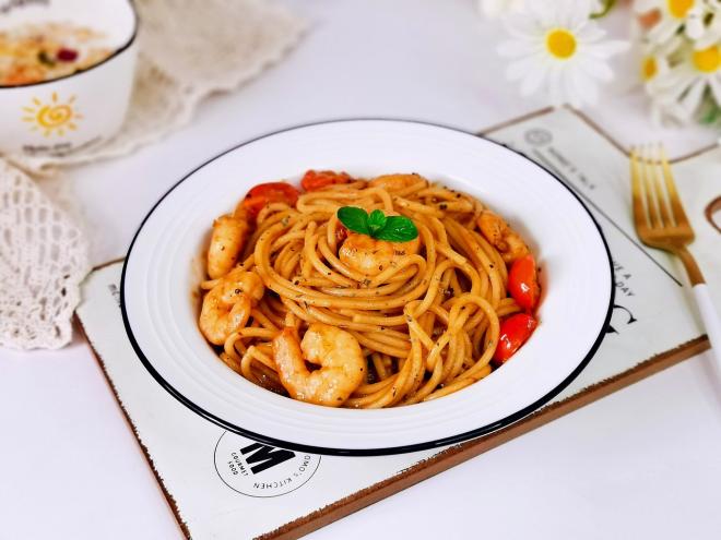 黑胡椒虾仁意面