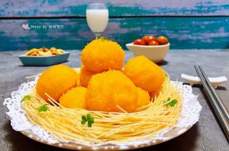 搭配着坚果、椰汁和山楂糖水就是超级完美的下午茶噢