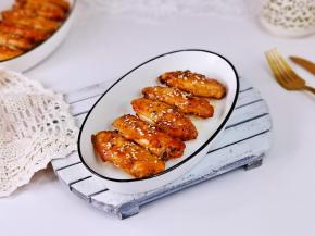 取出装盘即可食用。