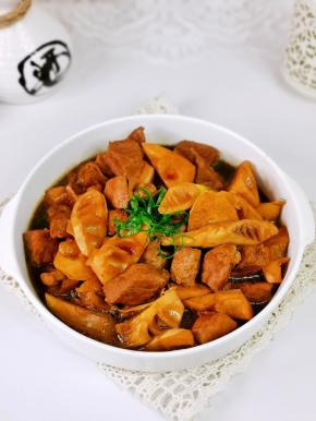 我家宝贝喜欢用汤汁拌饭，好吃到爆。