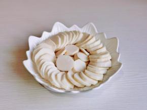 摆盘，随意发挥。