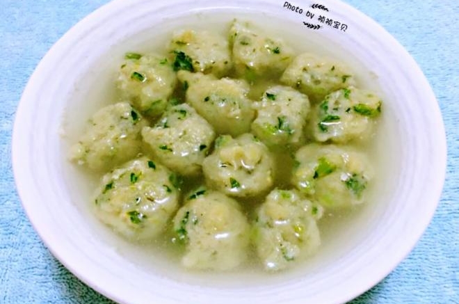 茼蒿鱼丸和