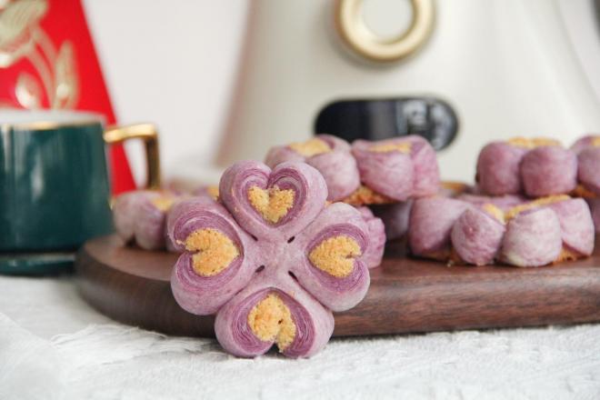 紫气东来，新年紫薯开运酥