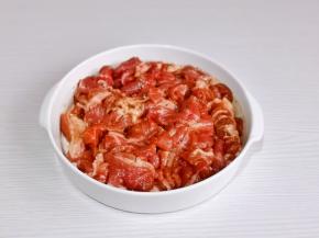 再次抓拌均匀，腌制15分钟。