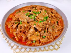 香辣孜然肉片，太过瘾了。