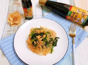 菠菜果仁拌粉丝完成
