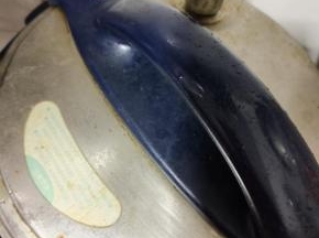 按蹄筋键即可！

