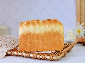 这样蜜豆辫子吐司就好啦！