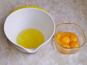 蛋白蛋黄分离。