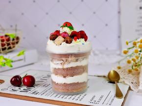 简单又好看的蛋糕。