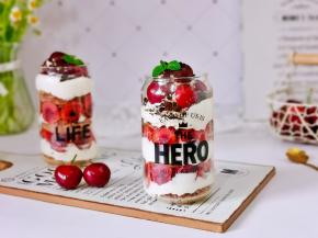 不抹面的蛋糕。