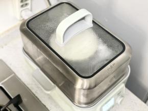 把碗放入蒸锅，水开后蒸15分钟