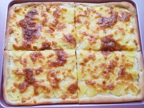 出炉，切开即可食用。 