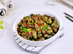 香味儿扑鼻而来。