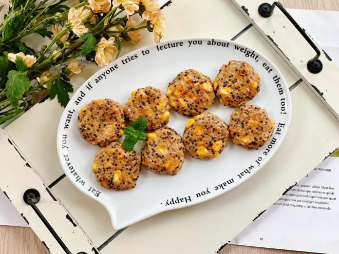 玉米藜麦鸡肉饼，低脂高蛋白，饱腹抗饿