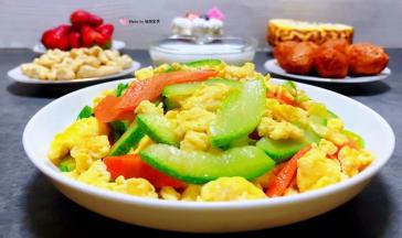 营养丰盛的早餐会给家人带来一天满满的正能量噢