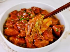 娃娃菜真的太太太赞了，吸收了酱汁好吃到爆。