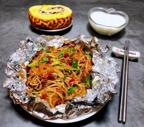 搭配虎皮红豆卷和牛奶一起一起吃超级给力