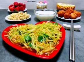 每天为家人做出不同的营养健康美味是我最开心的事情