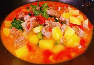 入盐和味精调味均匀即可出锅享用