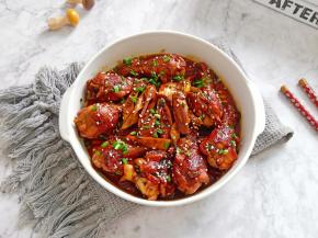 酱香浓郁，竹笋脆爽鲜嫩，下饭菜必备！