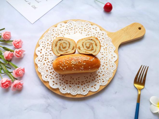 淡奶油肉松面包