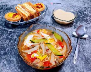 搭配自己喜爱的甜品和酸奶一起吃太棒了