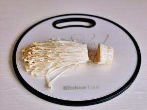 金针菇去根儿。