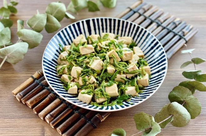 香椿拌豆腐，这才是春天该有的味道