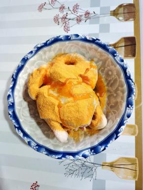 再放入适量的食用油！