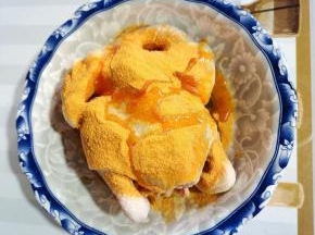 再放入适量的食用油！