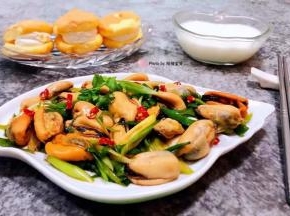 搭配小甜品和牛奶一起吃非常棒