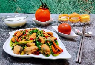 海虹和香葱的营养价值都非常丰富经常食用对身体有益