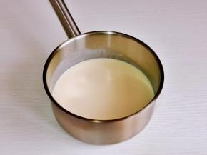 充分搅拌均匀。