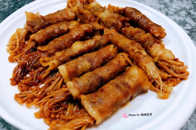 肥牛金针菇卷