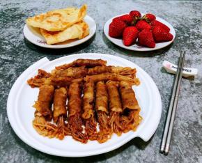 搭配小油饼和草莓一起吃超级棒